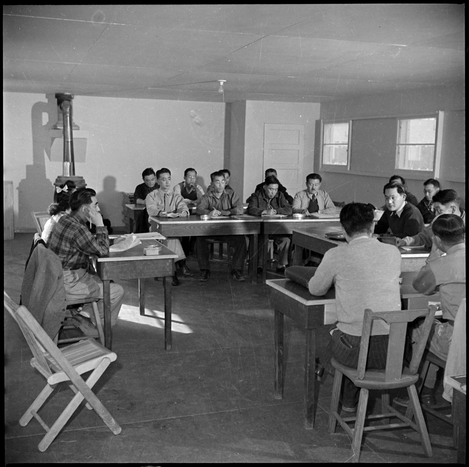 Topaz, Utah. A community council meeting, which was held to form a city charter, for residents of t . . . - NARA - 536990