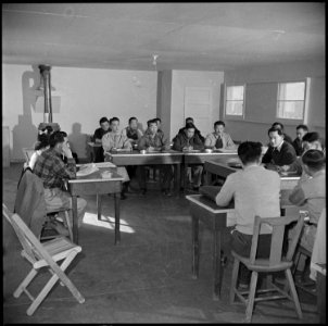 Topaz, Utah. A community council meeting, which was held to form a city charter, for residents of t . . . - NARA - 536990