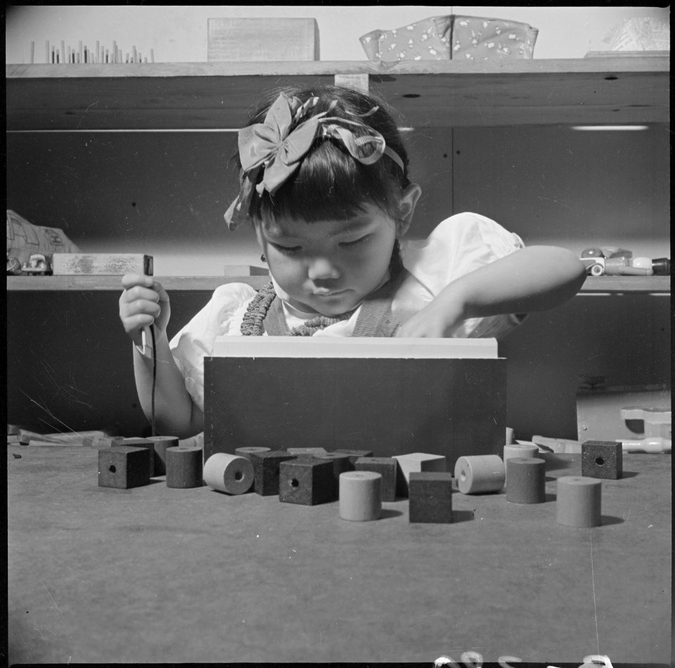 Topaz, Utah. Educational games are part of the prescribed course of study in the nursery schools at . . . - NARA - 537016