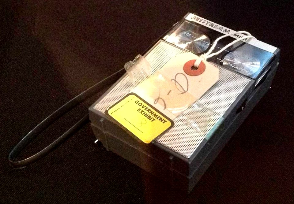 Transistor radio used in the Watergate break-in photo