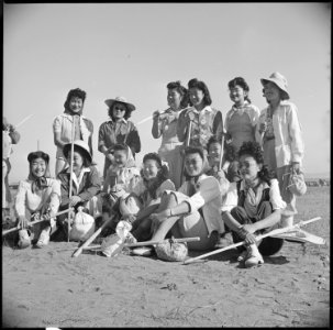 Tule Lake Relocation Center, Newell, California. A group of pretty hikers shouldered their lunches . . . - NARA - 538410