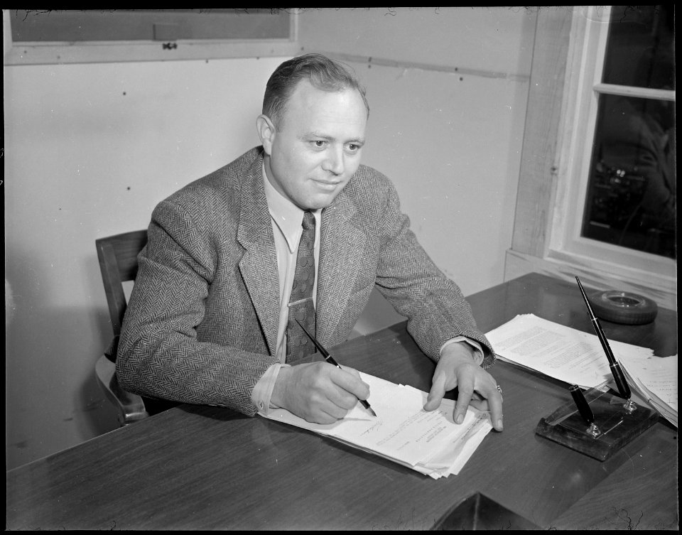Tule Lake Relocation Center, Newell, California. Assistant Project Director, Joe Hayes. - NARA - 536533
