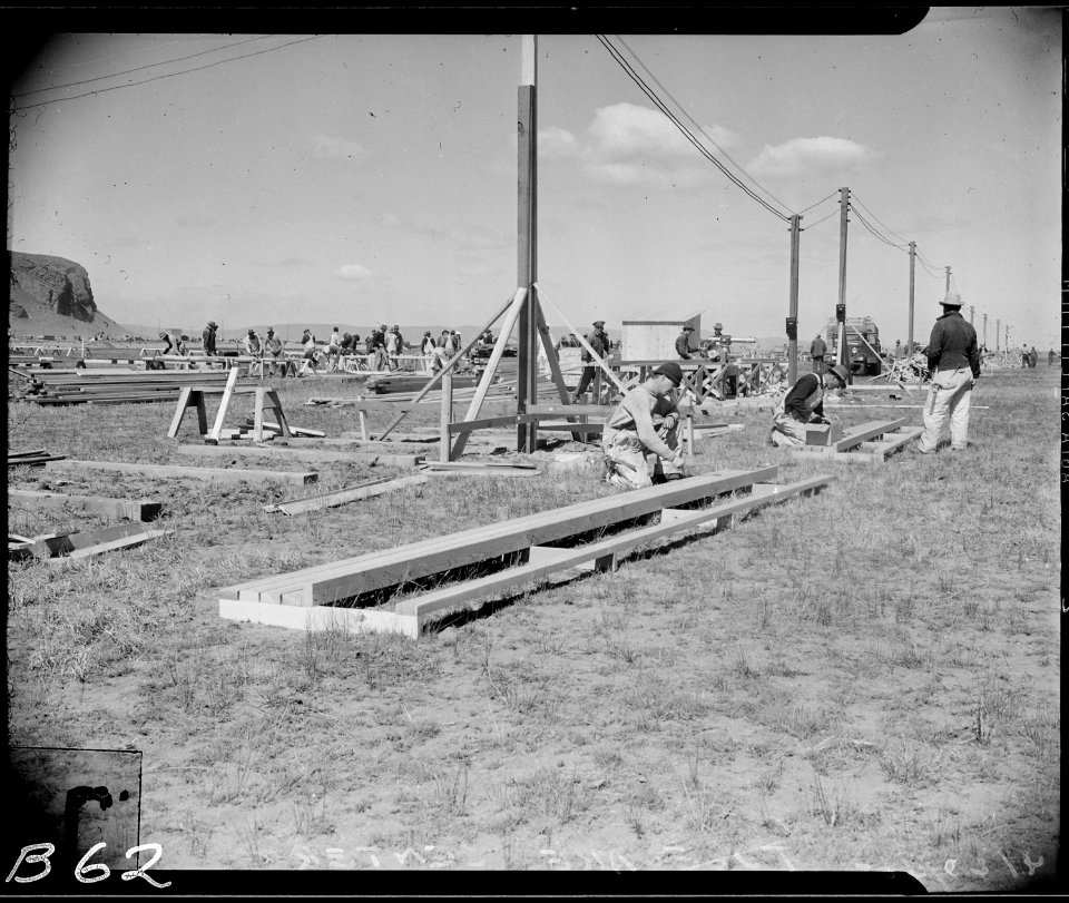 Tule Lake Relocation Center, Newell, California. Construction begins on a War Relocation Authority . . . - NARA - 536811