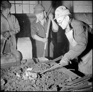 Tule Lake Relocation Center, Newell, California. Evacuee blacksmiths do all the blacksmith work nec . . . - NARA - 536728