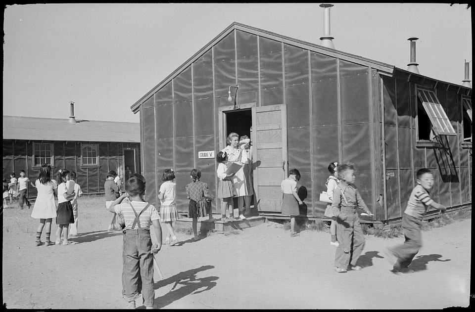 Tule Lake Relocation Center, Newell, California. Recess in grade school. - NARA - 539421