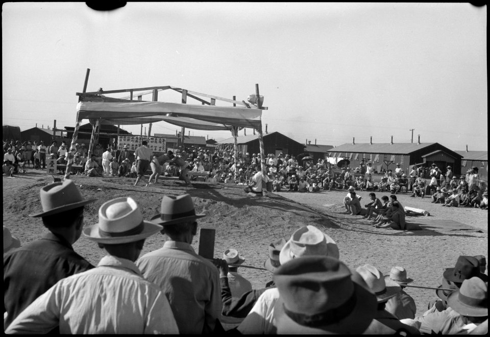 Tule Lake Segregation Center, Newell, California. Scene at the sumo tournament held at the Tule Lak . . . - NARA - 539583