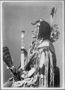 Two Bears-Ma-To-No-Pah. Yanctonai Sioux, 1872 - NARA - 519013 photo