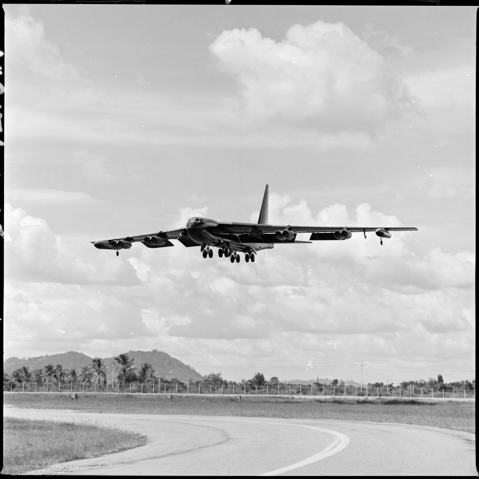 U-Tapao Air Base,Thailand. Low angle, 3-4 front view of a U.S. Air Force B-52 aircraft coming in for a landing after... - NARA - 542312