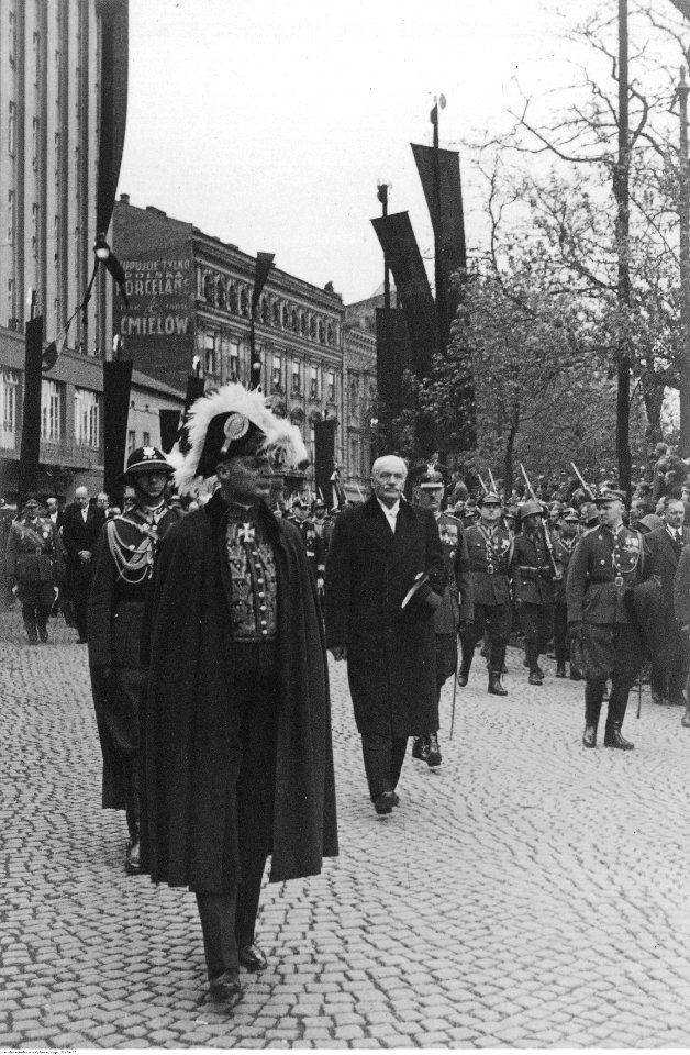 Uroczystości pogrzebowe Marszałka Józefa Piłsudskiego w Krakowie (22-24-25)