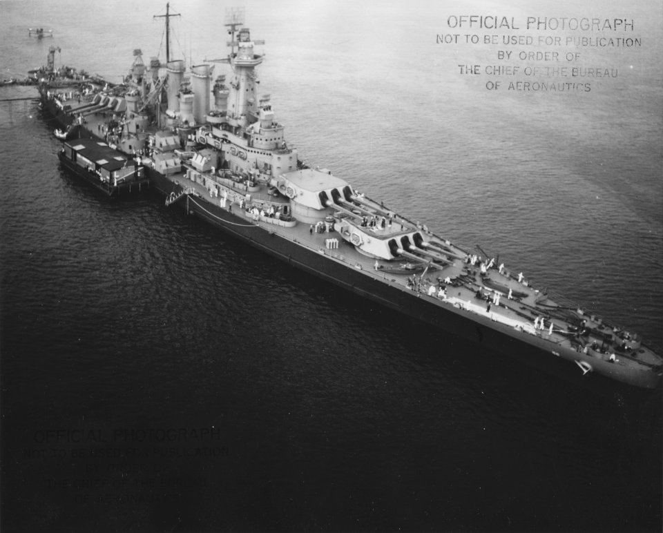 USS Washington aerial view NARA BS 33803