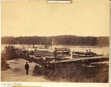 Virginia, Appomattox Landing, Medical Supply Boat - NARA - 533346
