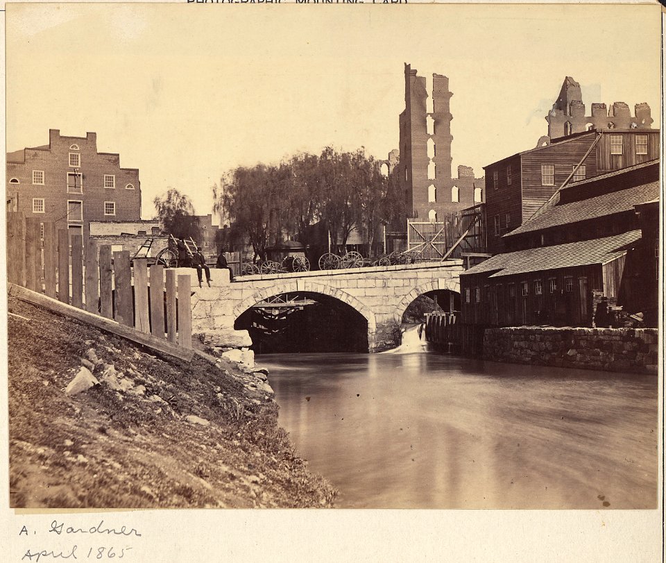 Virginia, Richmond. View on the Canal - NARA - 533365
