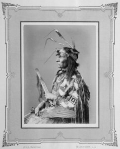 Walking Shooter-Wah-Koo-Ta-Mon-Ih. UNC-Pa-Pa Sioux, 1872 - NARA - 519012 photo
