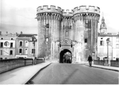 Verdun. Brama wjazdowa do miasta (2-288) photo