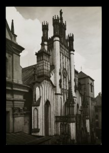 Warszawa, neogotycka fasada katedry sw. Jana ante 1939 (67380603)