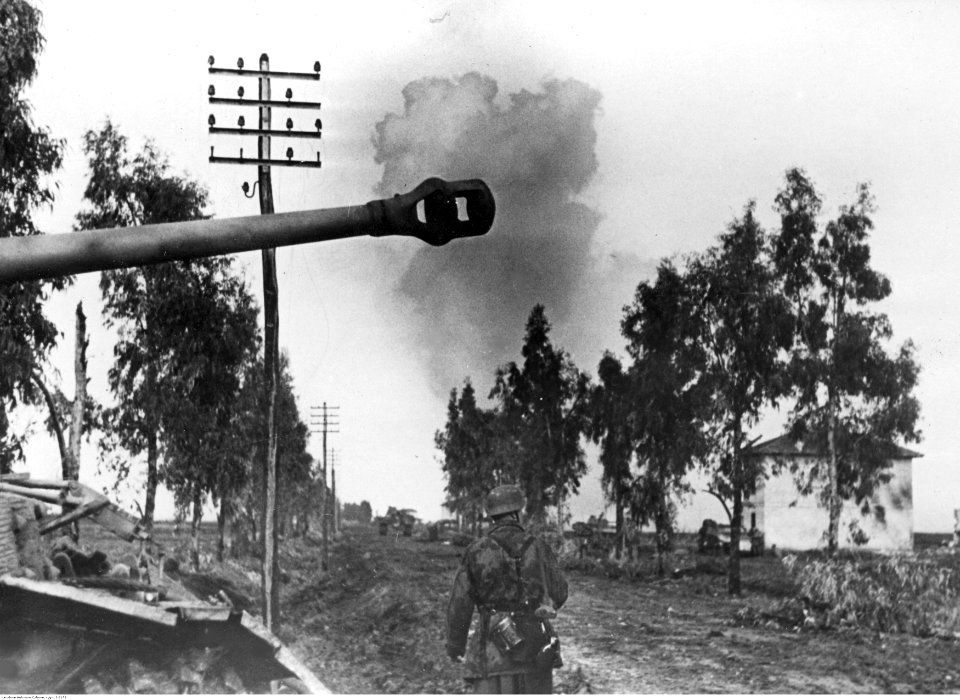 Walki na froncie pod Nettuno - Anzio (2-2179)