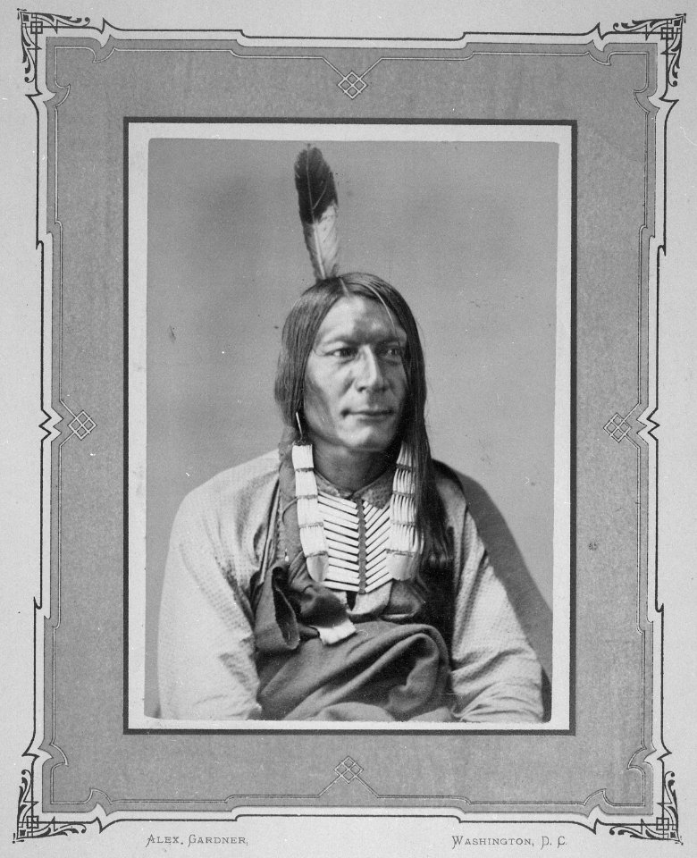 Wicked Bear-Ma-To-Tzin-Tzi-Tzah. Brule Sioux, 1872 - NARA - 518983