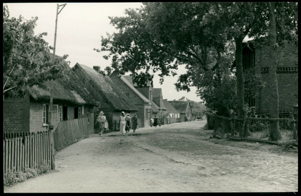 Wielka Wies ulica ca 1935 (36957872)