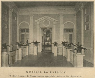 Warszawski Szpital dla Dzieci- wejście do kaplicy (60811)