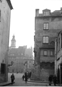 Warszawa. Zniszczenia wojenne i sceny uliczne (2-223-15)