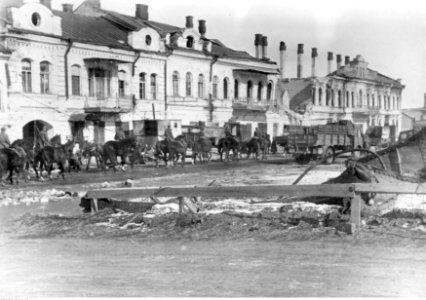 Wkroczenie wojsk niemieckich do miejscowości Stara Rusa (2-945)