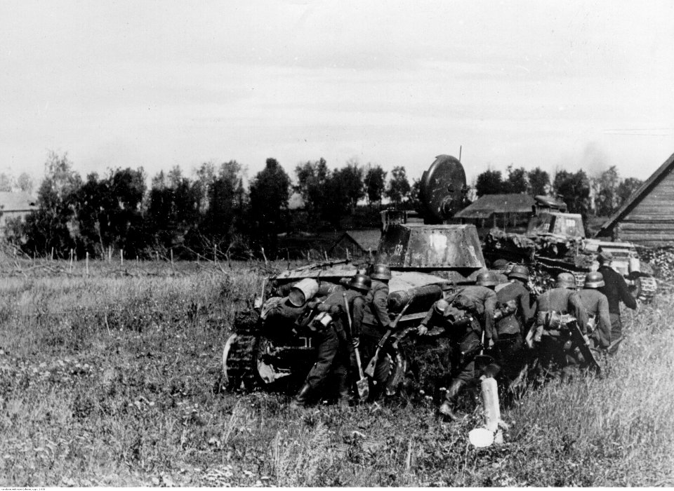 Wojska niemieckie pod Leningradem (2-858)