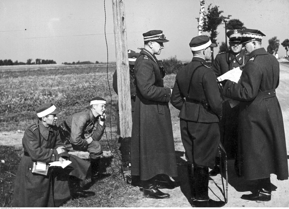 Witold Pikiel - Ćwiczenia polowe Wojska Polskiego (22-293)