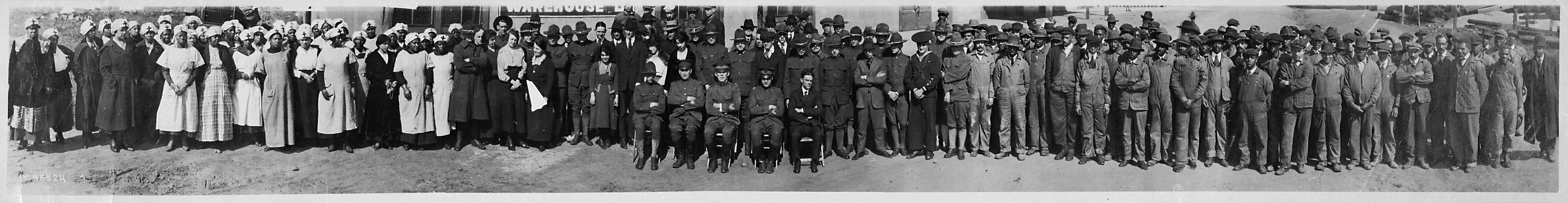 Working personnel of Field Medical Supply Depot. Washington, DC, March 22, 1919., ca. 1934 - ca. 1934 - NARA - 533261 photo