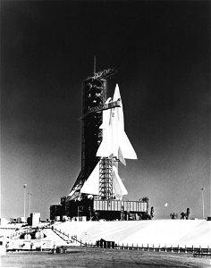 108-KSC-71PC-185 (50398152953)