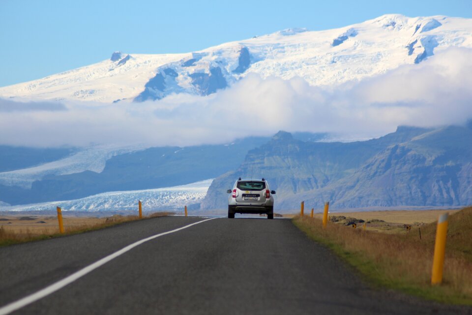 Travel drive mountain
