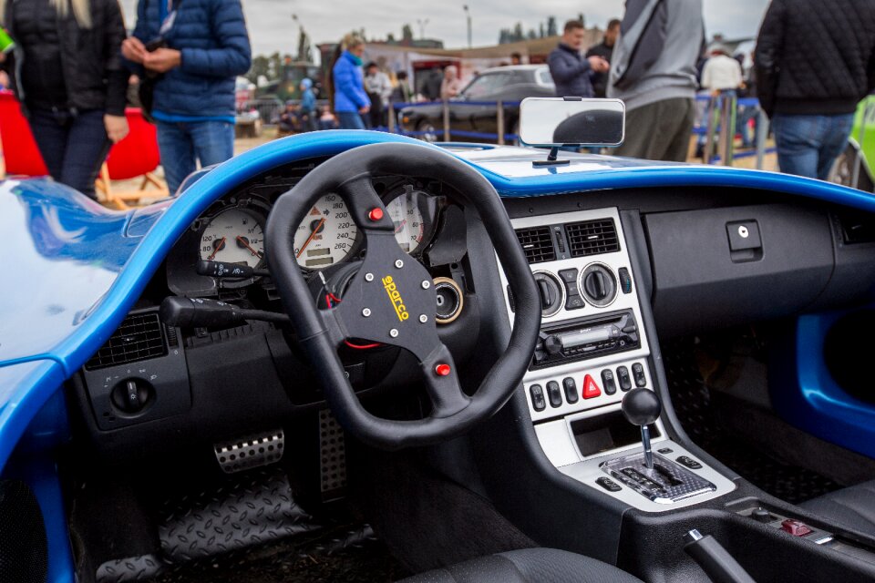 Dashboard convertible blue