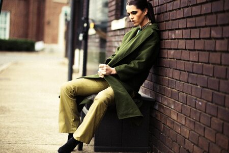 Model beauty green