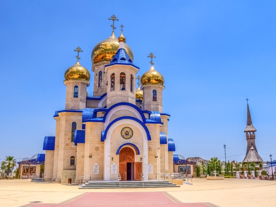 Golden architecture religion