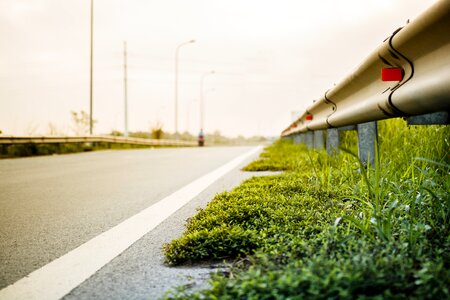 Grass low road