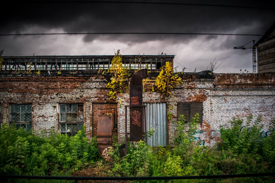 Building brick outdoors