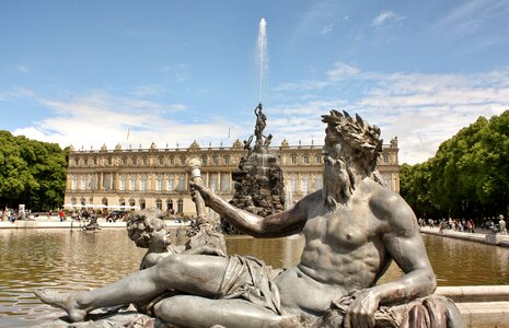 Architecture monument fountain