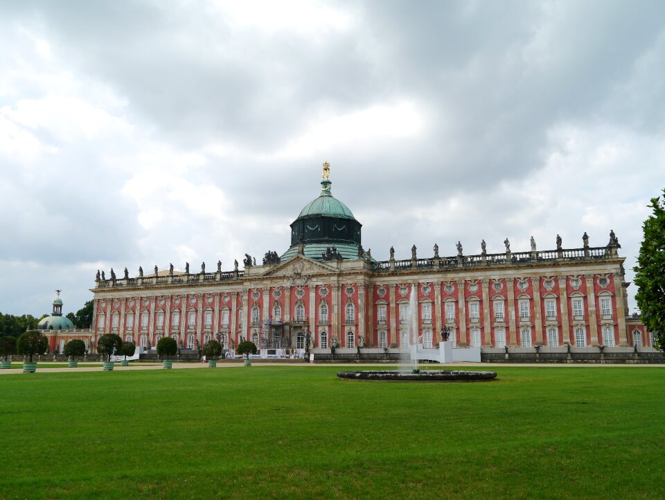 Garden places of interest tourist attraction