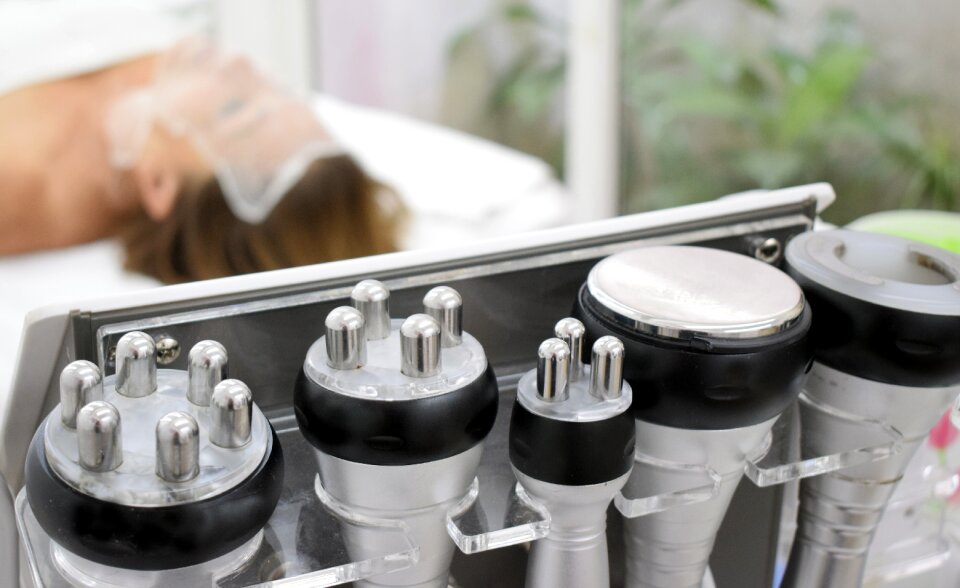 Mesotherapy facial spa