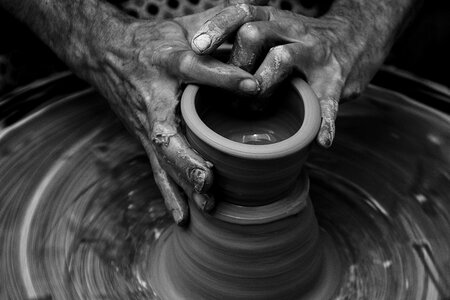 Clay pot moulding