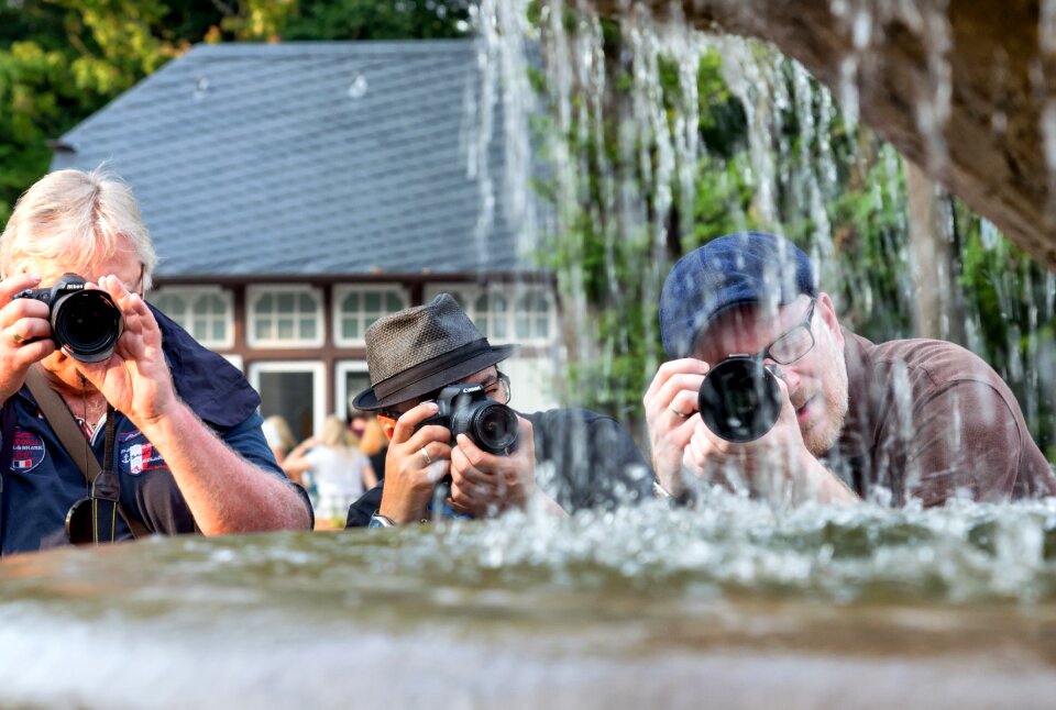 Lens recording man