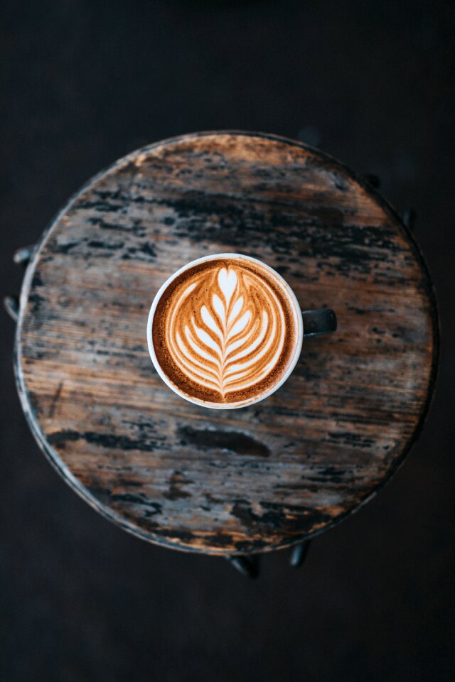 Espresso cup froth