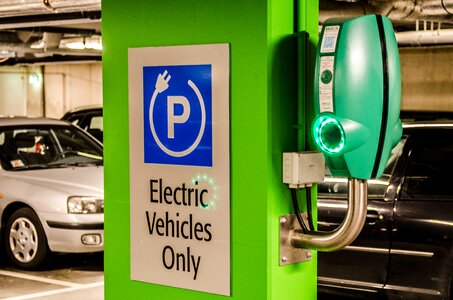 Transportation automobile plug