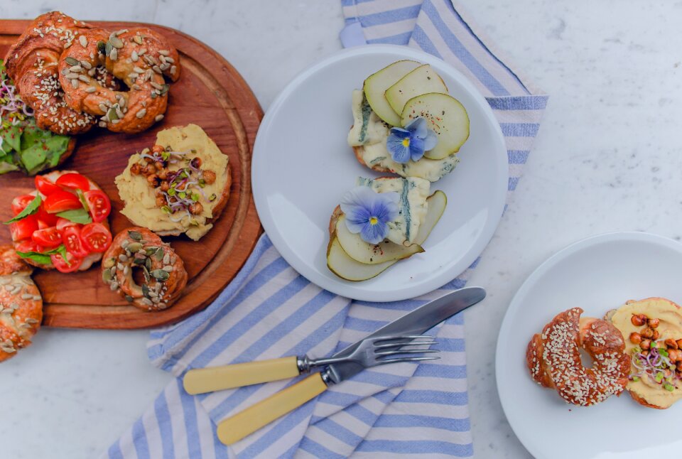 Pancake tomatoes platter