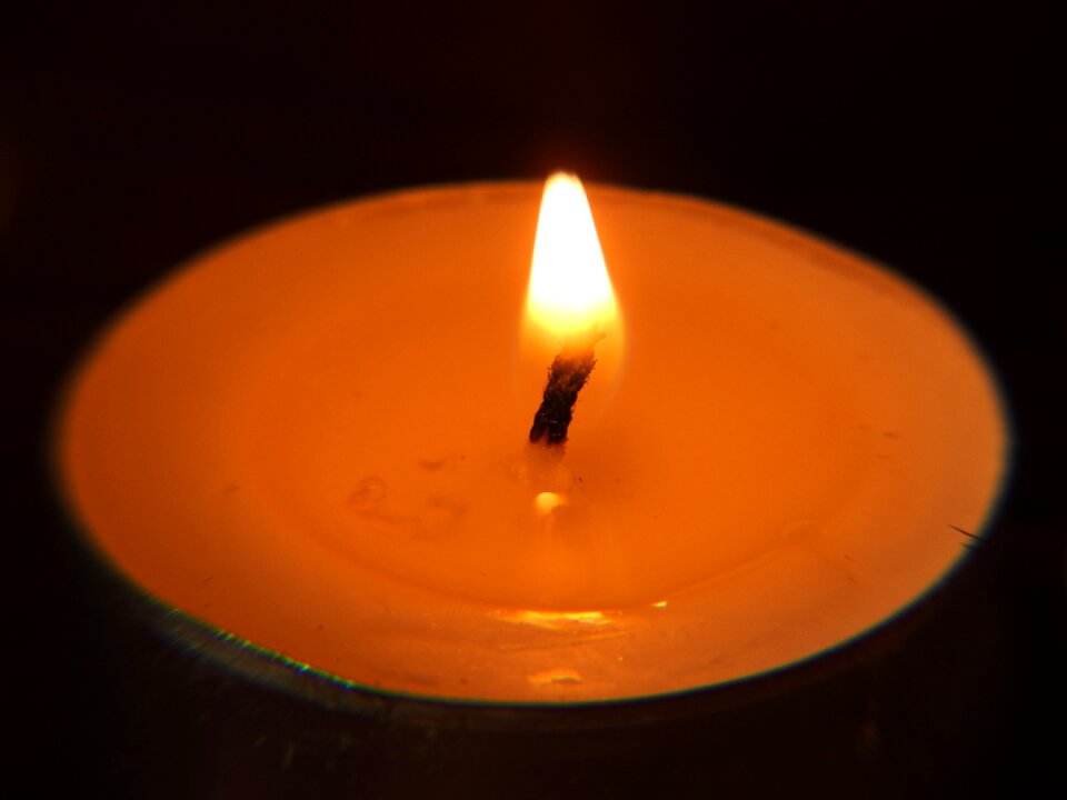 Fire candlelight black candle