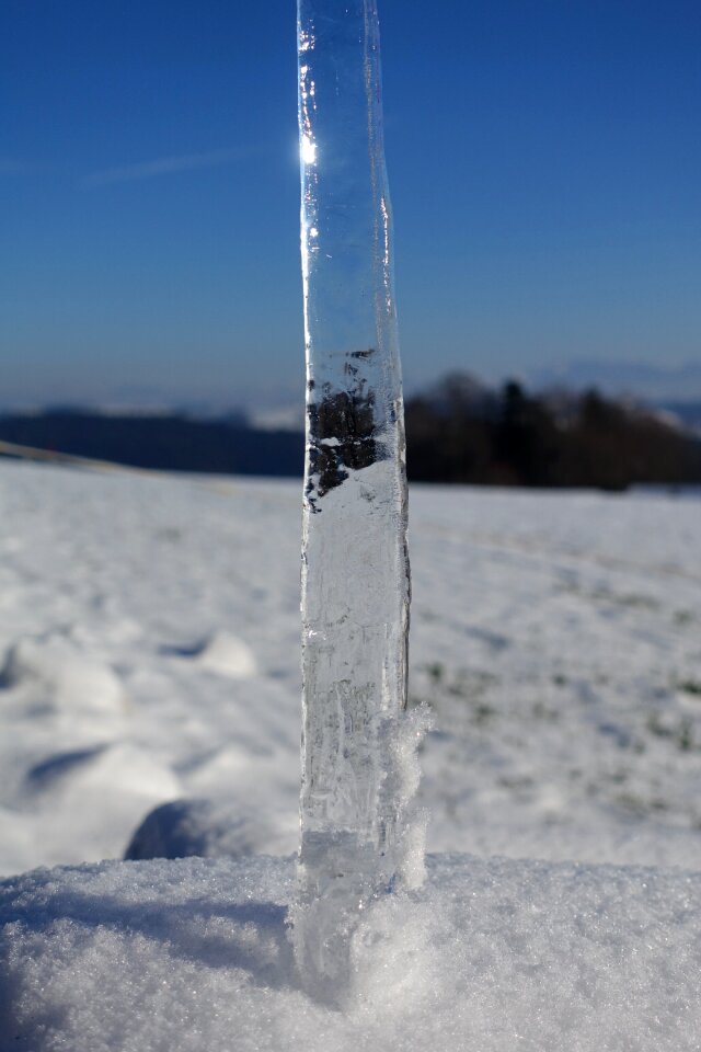 Winter cold rattling