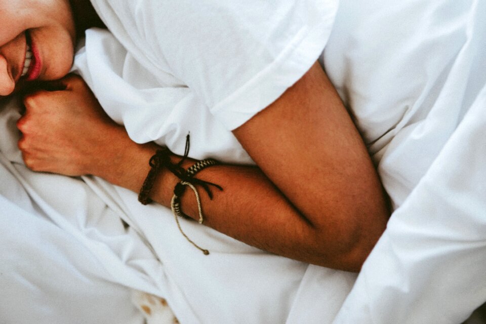 Sheets bedroom arm