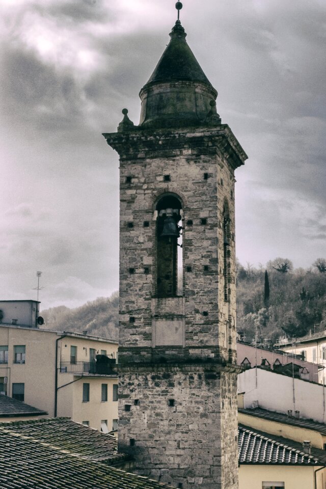 Old torre gothic