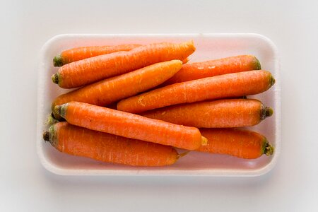 Desktop vegetable root