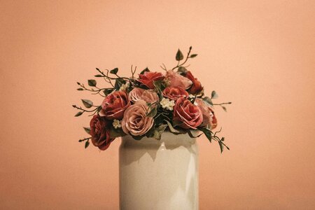 Vase bouquet flowers