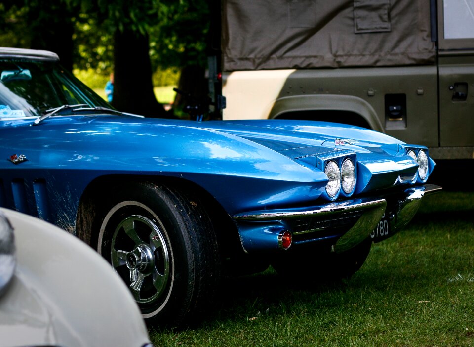 Hood chrome classic